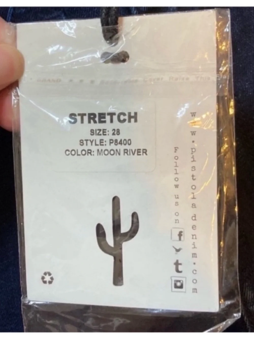 NWT Pistola Aline high rise skinny stretch jeans color is Moon River. Size 28